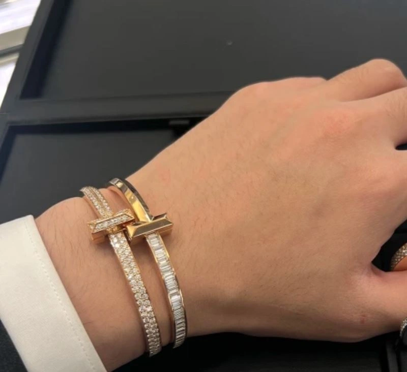 Stylish Tiffany Bracelets 253923