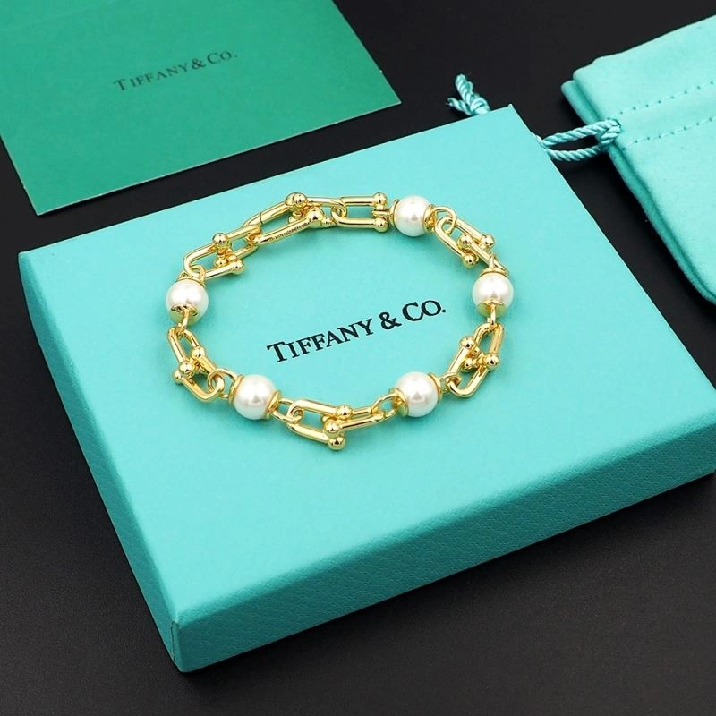 Cozy Tiffany Bracelets 253857