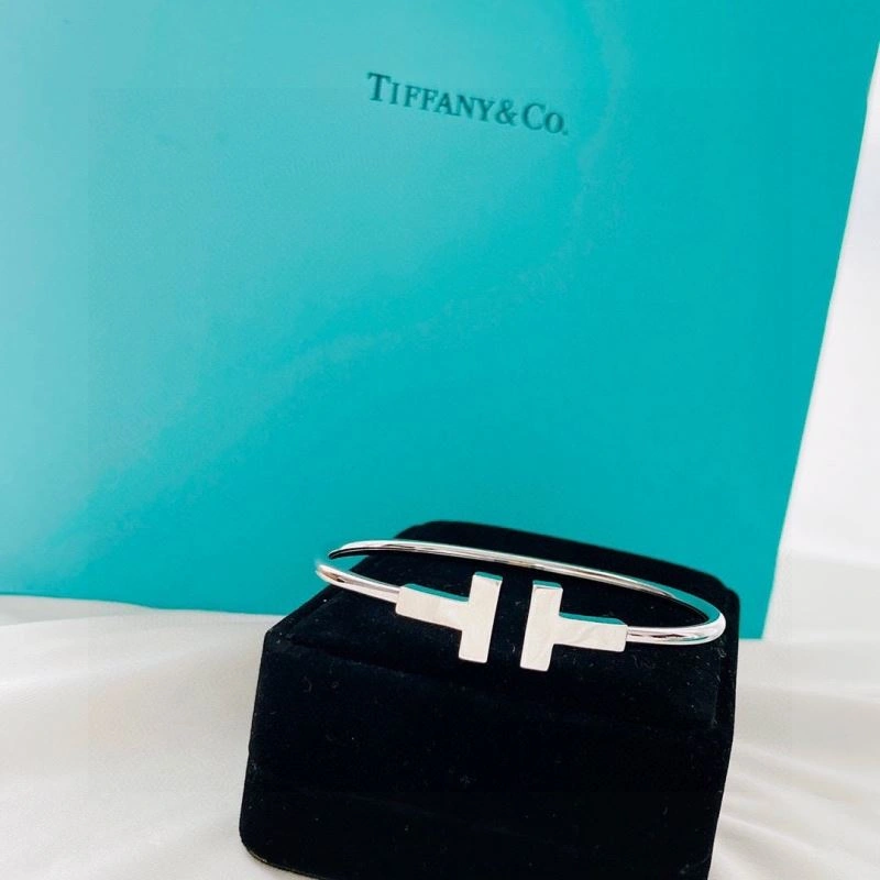 Tiffany Bracelets ComfortFit 254001