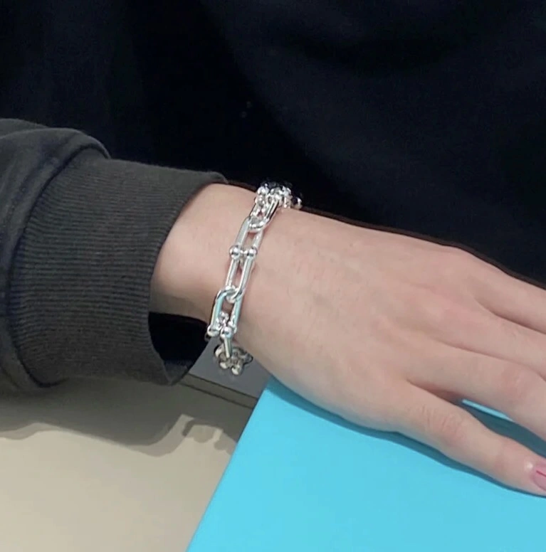 Modern Tiffany Bracelets 253939