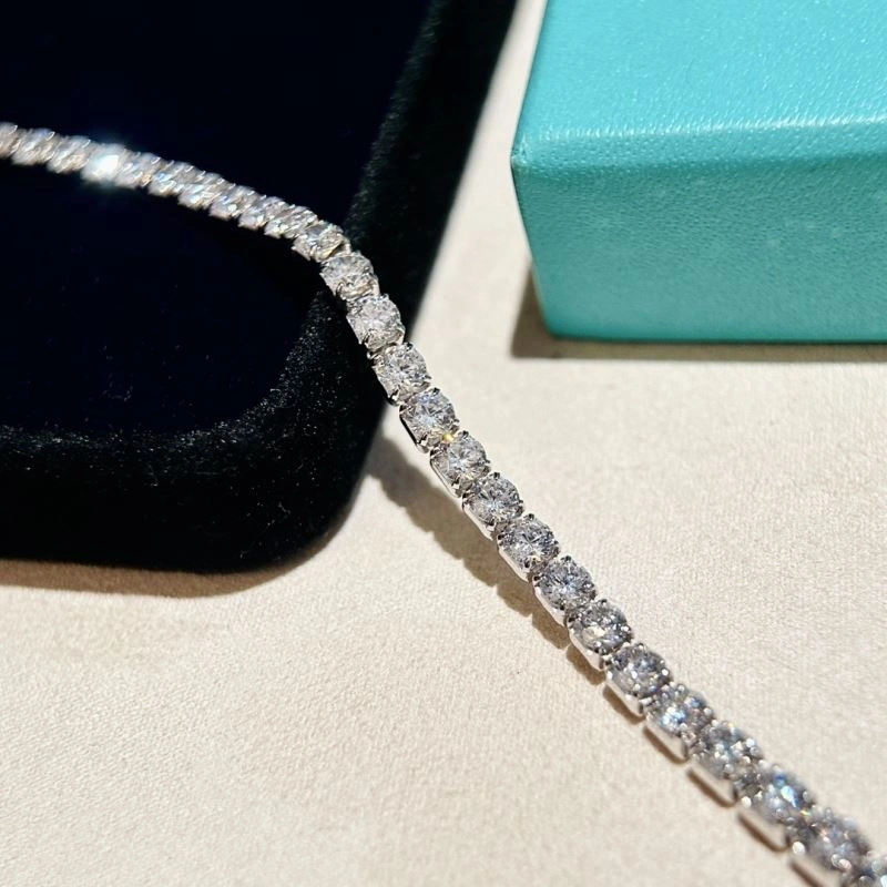 Tiffany Bracelets Vibrant 253843