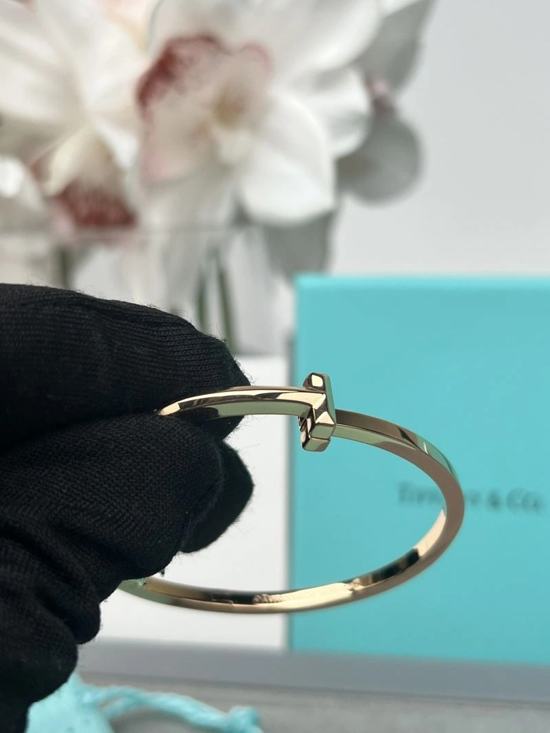 SoftTouch Tiffany Bracelets 253813