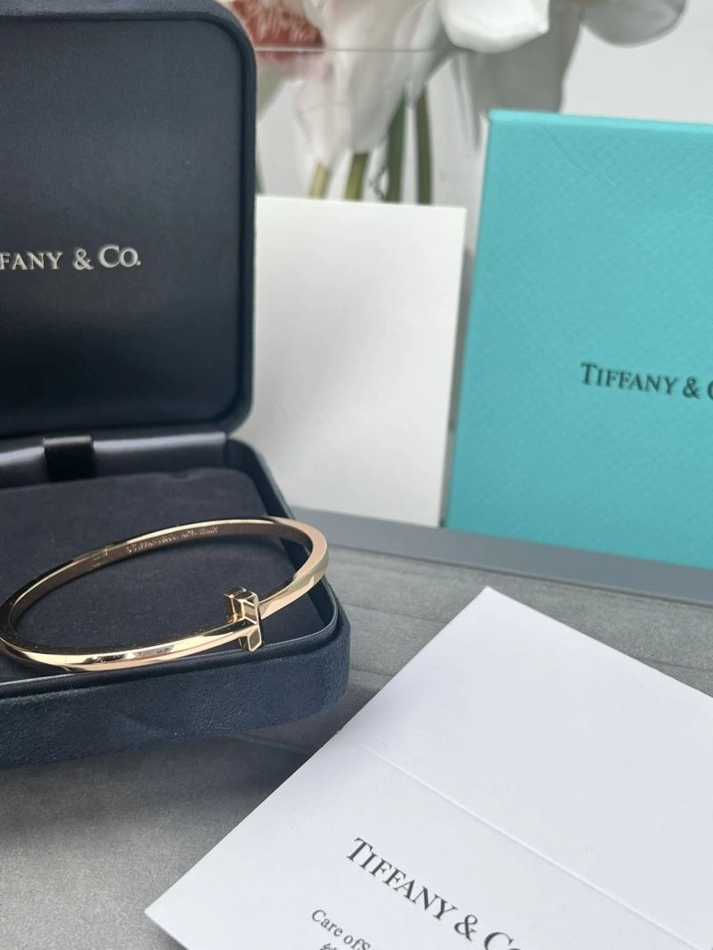 SoftTouch Tiffany Bracelets 253813