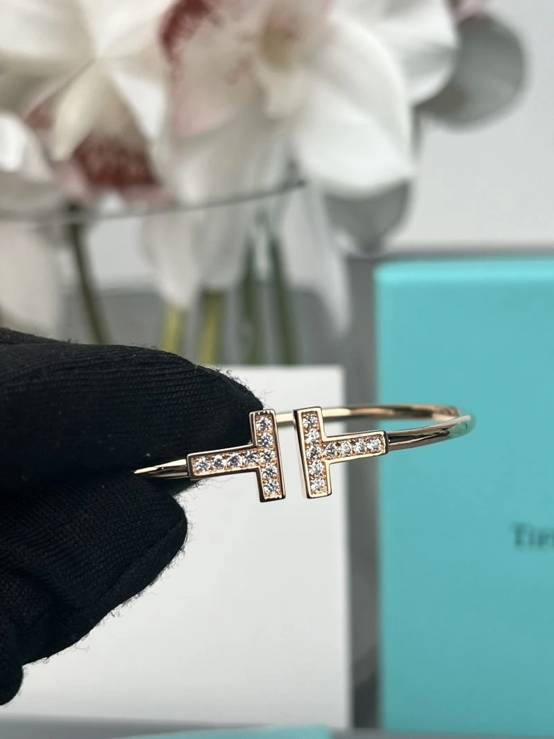 Tiffany Bracelets WeatherProof 253804