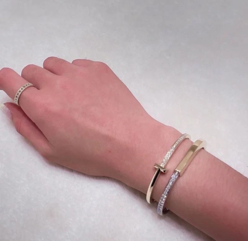 Lightweight Tiffany Bracelets 253647