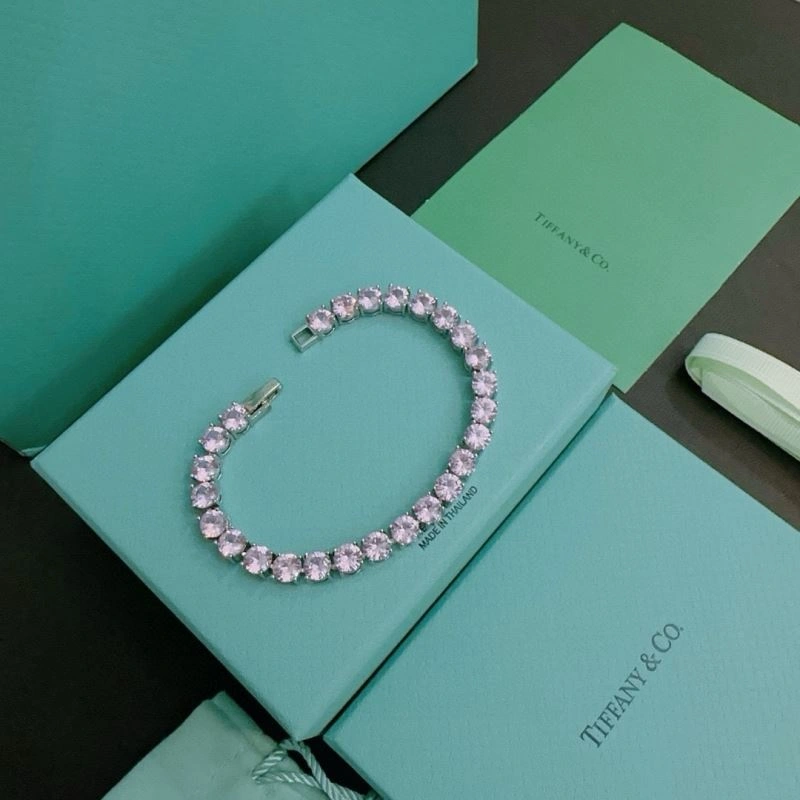Modern Tiffany Bracelets 253646