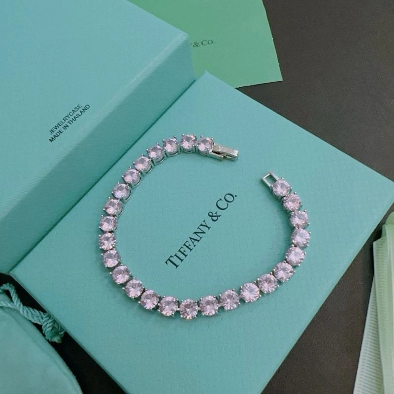 Modern Tiffany Bracelets 253646