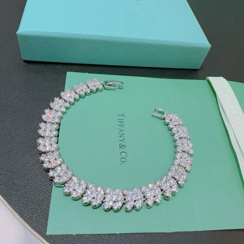 Tiffany Bracelets Youthful 253641