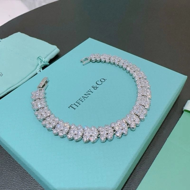Tiffany Bracelets Youthful 253641