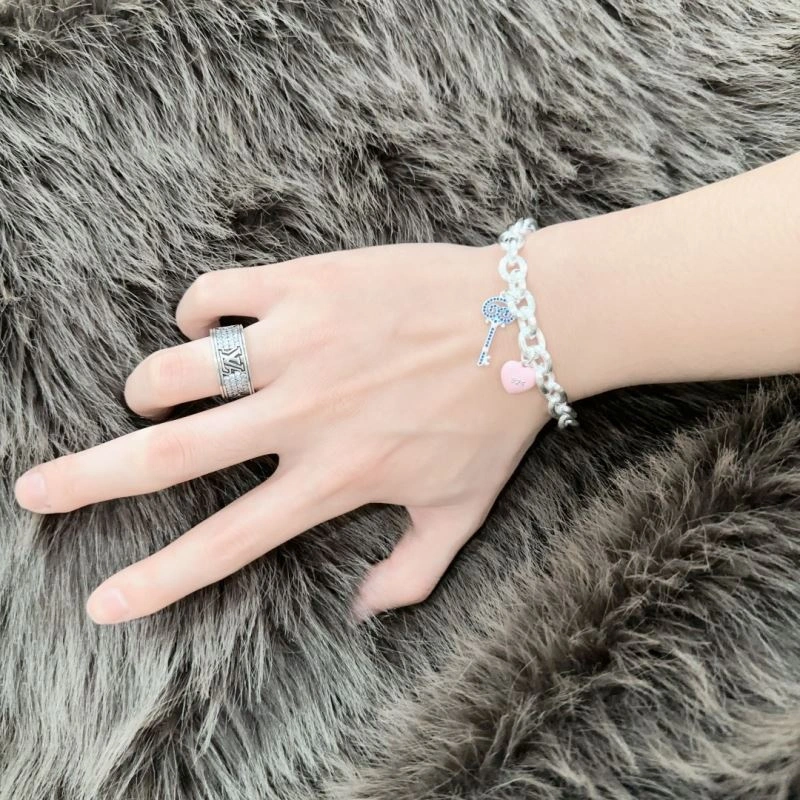 Soft Tiffany Bracelets 253573