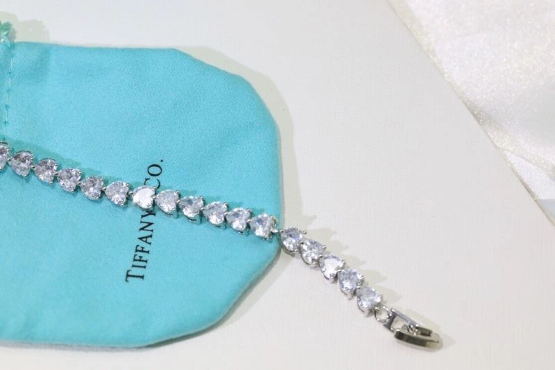 Tiffany Bracelets MoistureWicking 253559