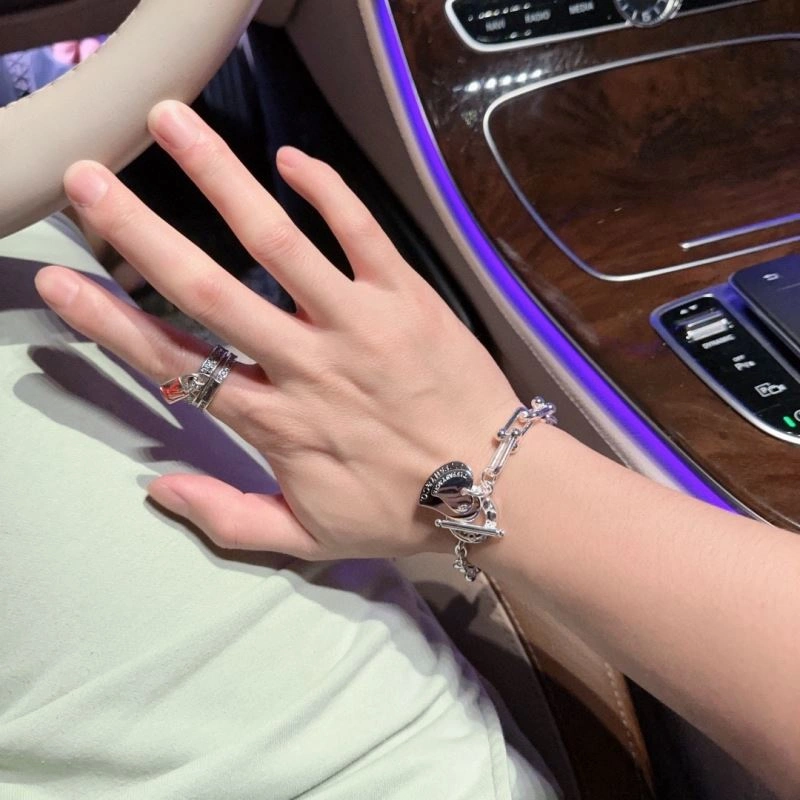 OdorResistant Tiffany Bracelets 253554