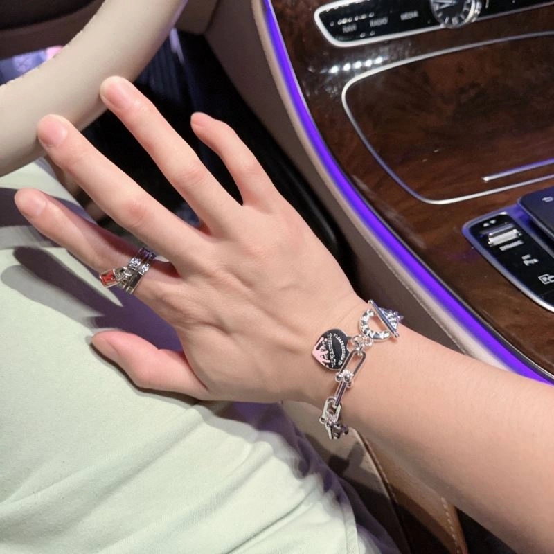 Elegant Tiffany Bracelets 253552