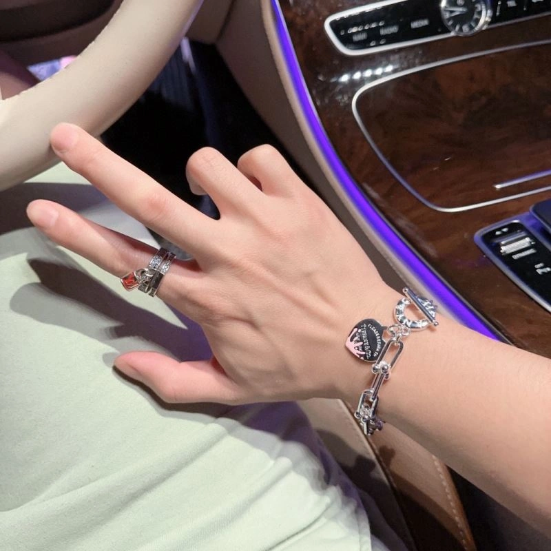 Elegant Tiffany Bracelets 253552
