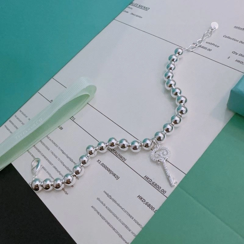 Tiffany Bracelets SmoothTexture 253553