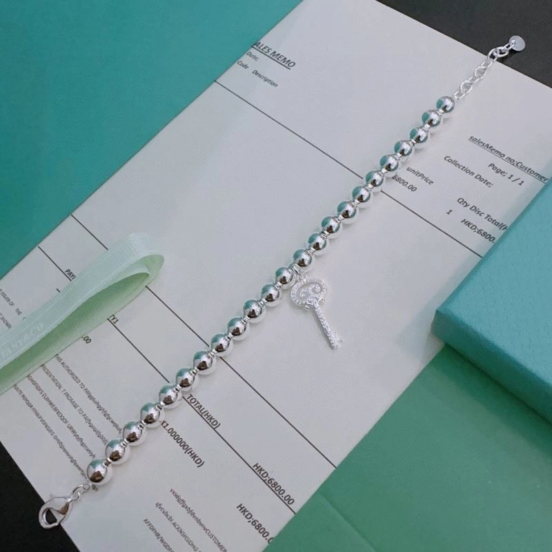 Tiffany Bracelets SmoothTexture 253553
