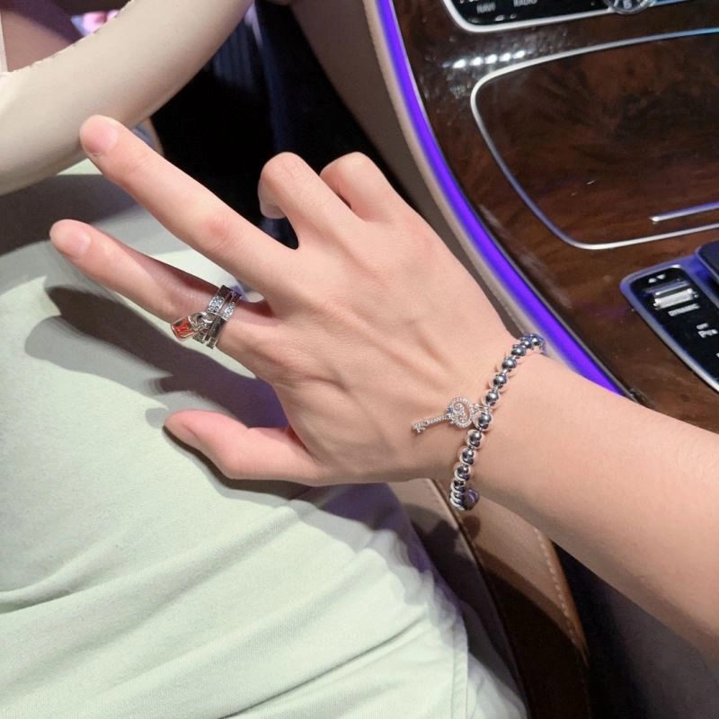 Tiffany Bracelets SmoothTexture 253553