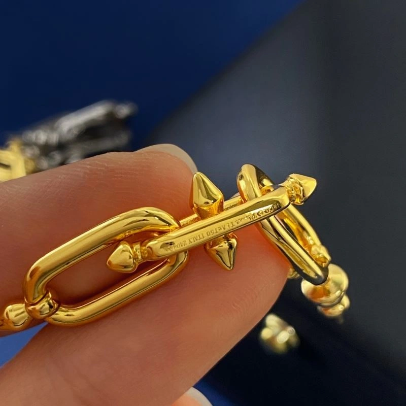 Tiffany Bracelets MoistureWicking 253527