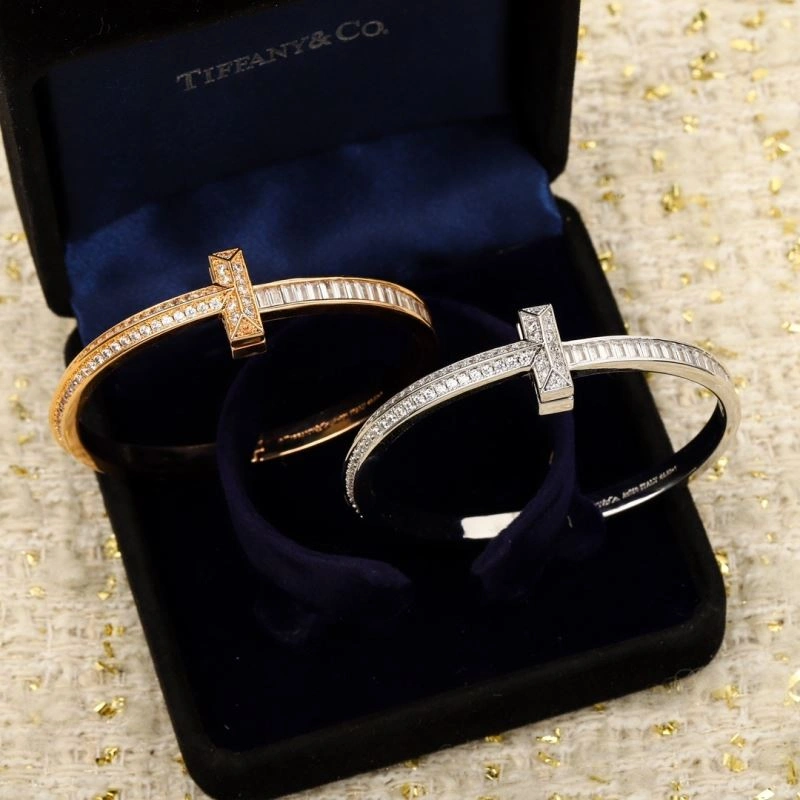 Tiffany Bracelets TechFriendly 253425