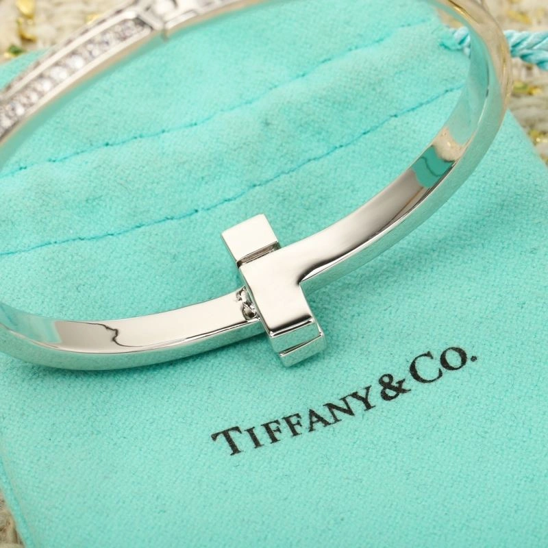 Tiffany Bracelets TechFriendly 253425