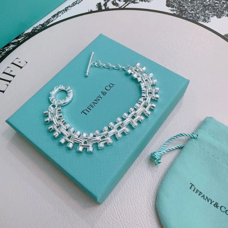 Premium Tiffany Bracelets 253435