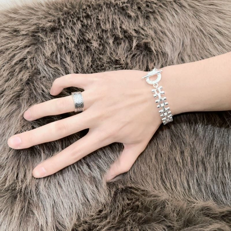Premium Tiffany Bracelets 253435