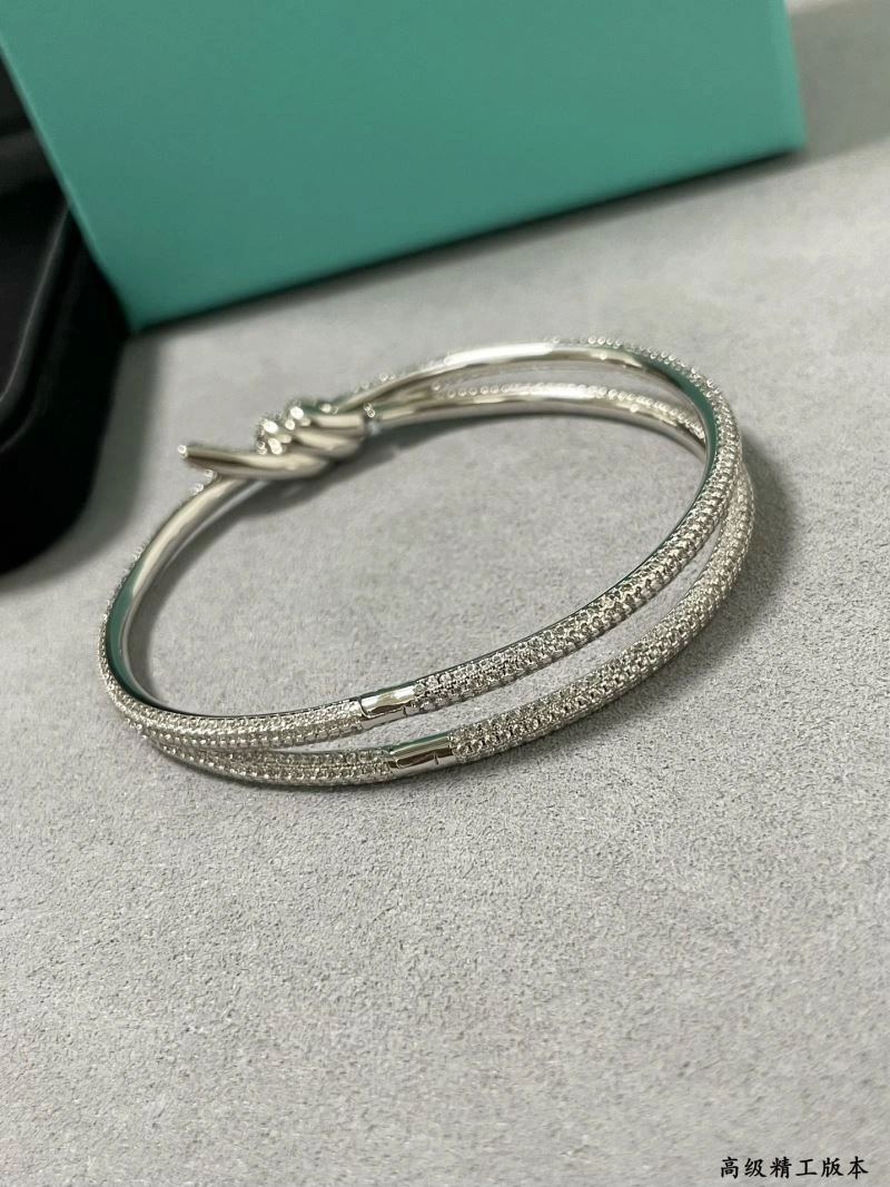 Lightweight Tiffany Bracelets 253436
