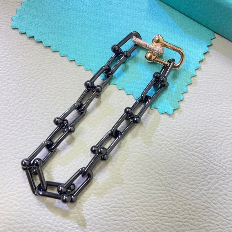RelaxedFit Tiffany Bracelets 253371