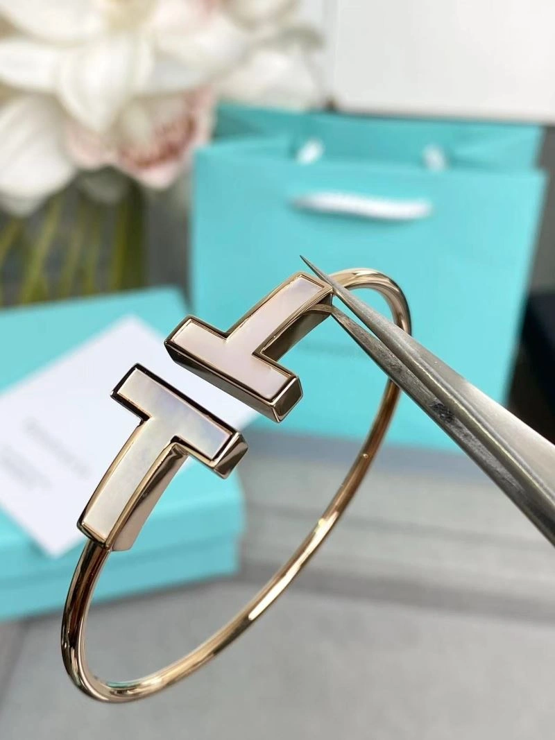 Tiffany Bracelets SmoothTexture 253381