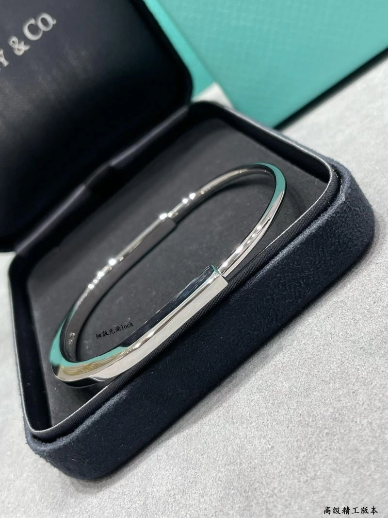 Timeless Tiffany Bracelets 253386