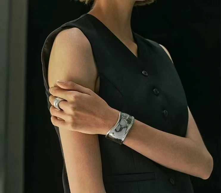 Effortless Tiffany Bracelets 253383
