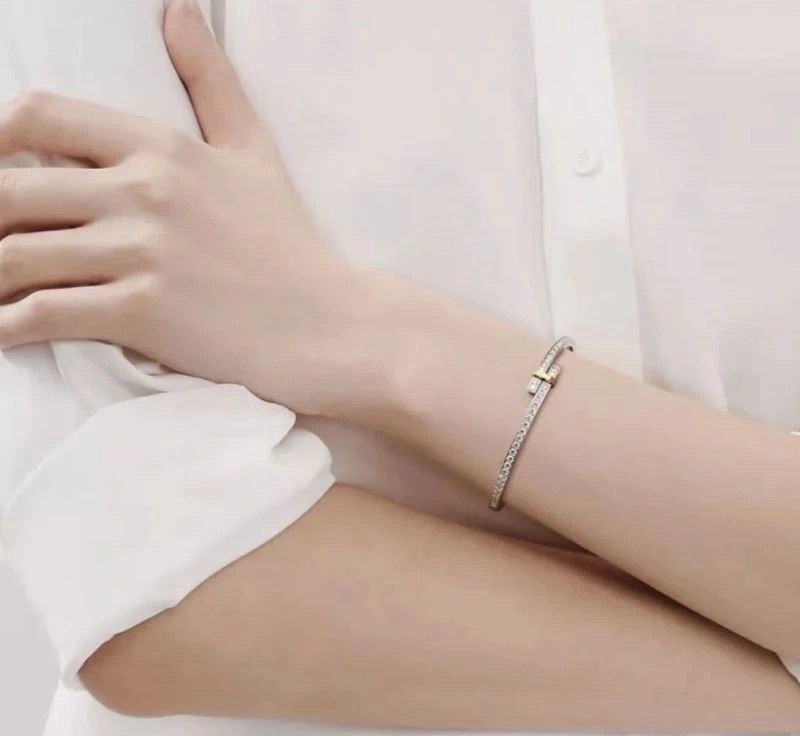 Versatile Tiffany Bracelets 253285