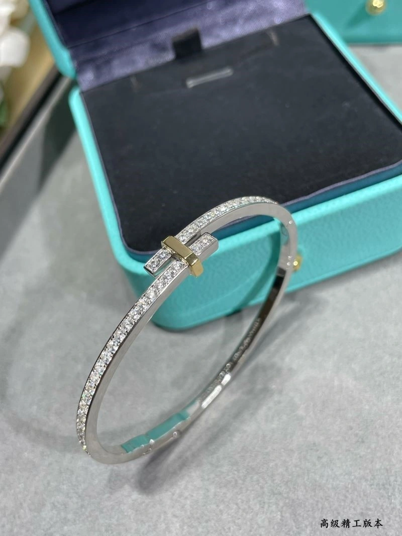 Versatile Tiffany Bracelets 253285