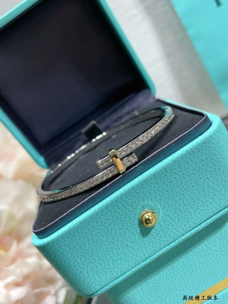 Versatile Tiffany Bracelets 253285