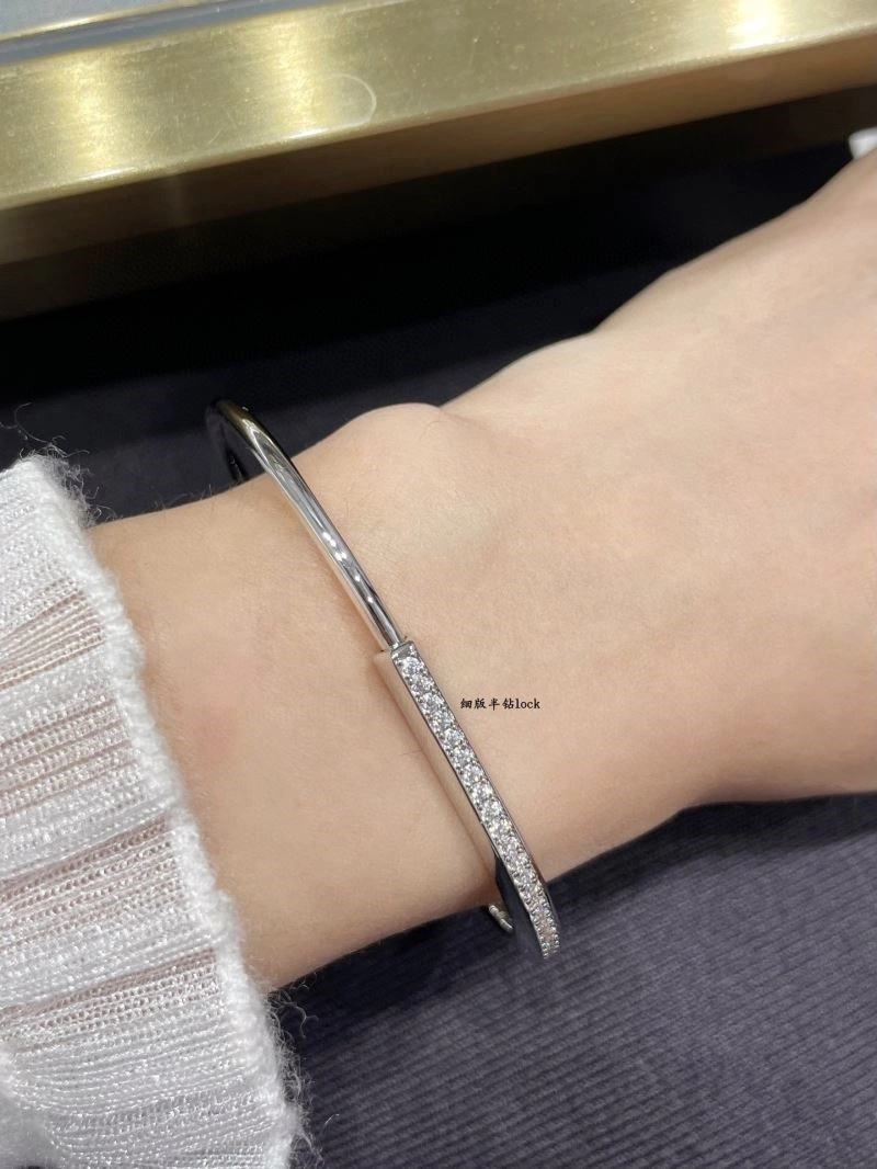 MultiPurpose Tiffany Bracelets 253268