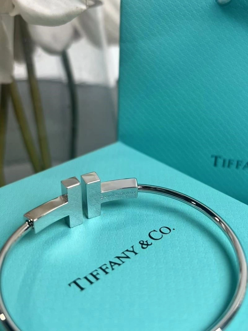 SmoothTexture Tiffany Bracelets 253267