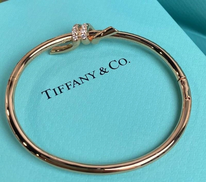 BestValue Tiffany Bracelets 253255