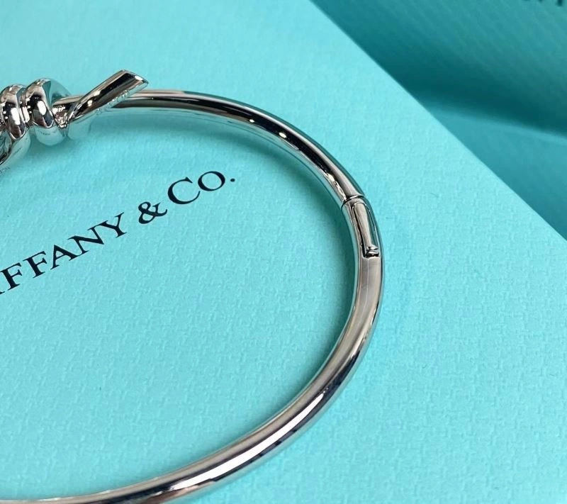 OdorResistant Tiffany Bracelets 253261