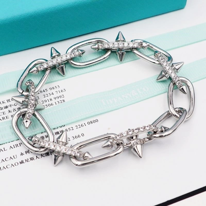 Tiffany Bracelets TechFriendly 253262