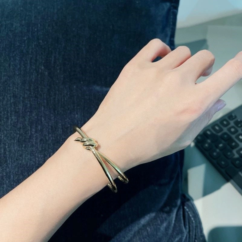 Tiffany Bracelets Versatile 253266