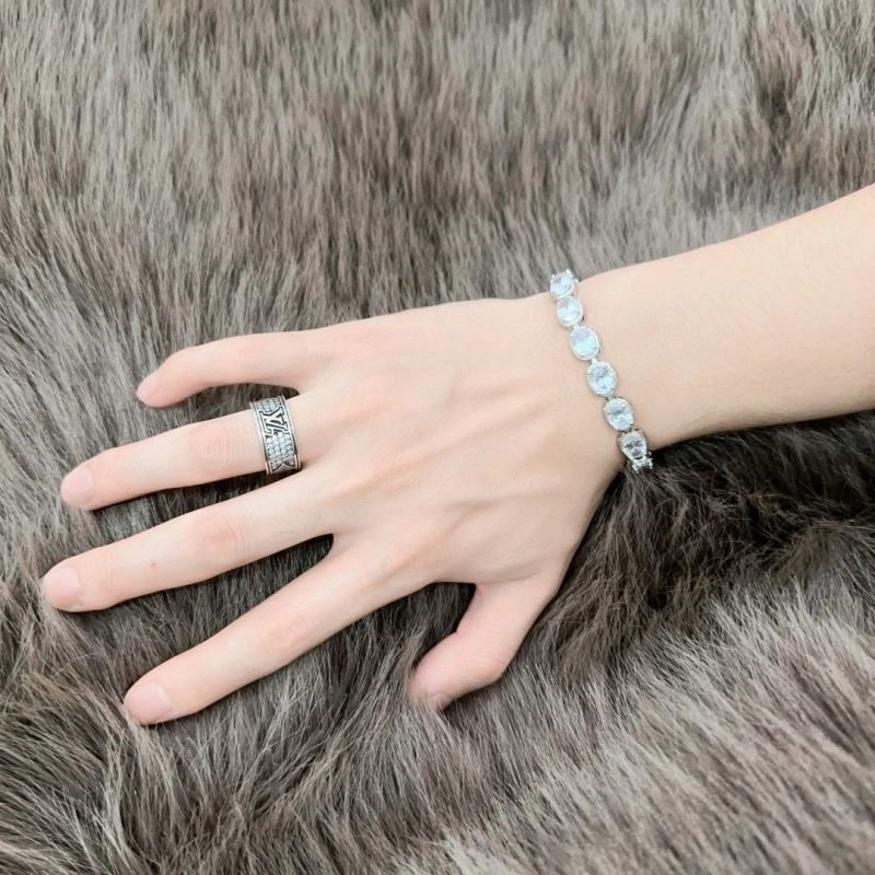 Resilient Tiffany Bracelets 252891