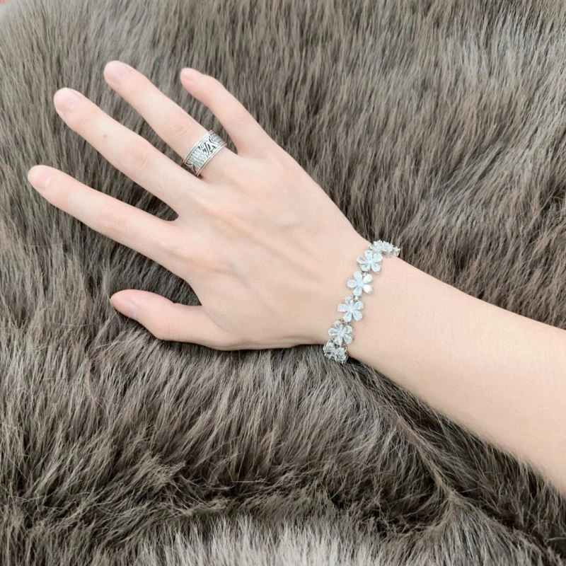 Tiffany Bracelets SoftTouch 252896