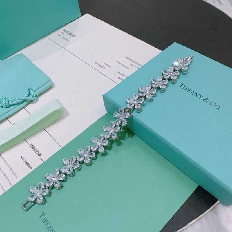 Tiffany Bracelets SoftTouch 252896