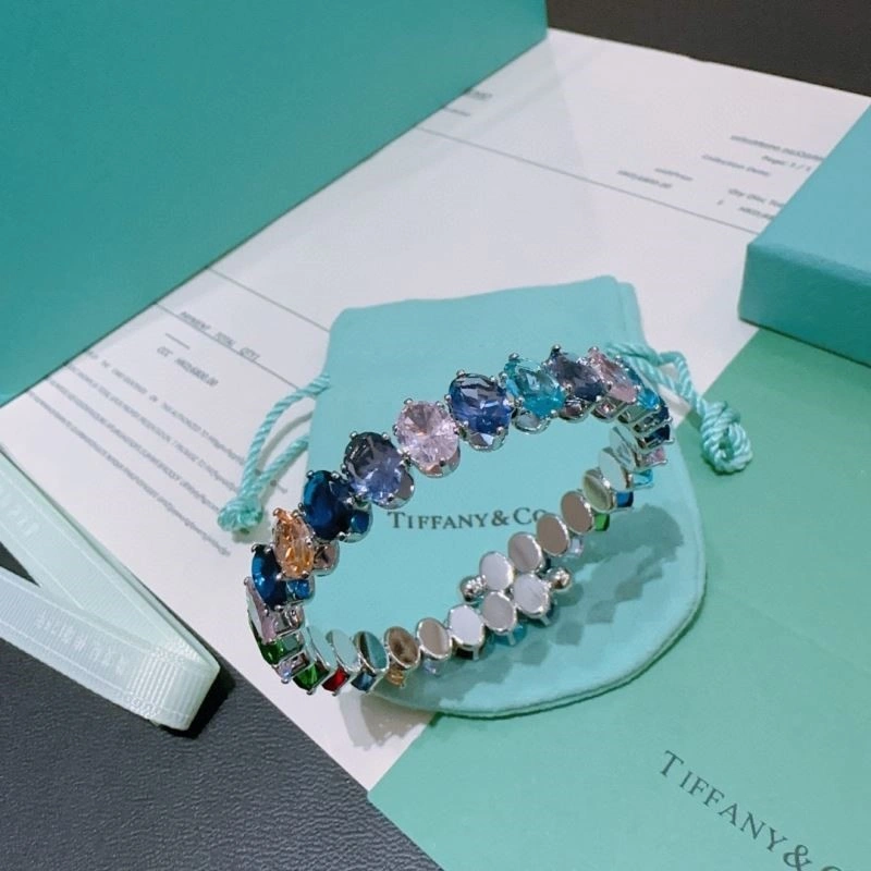 Effortless Tiffany Bracelets 252893