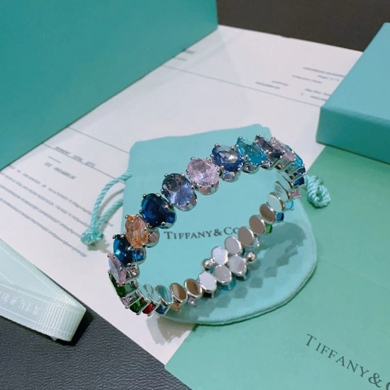 Effortless Tiffany Bracelets 252893