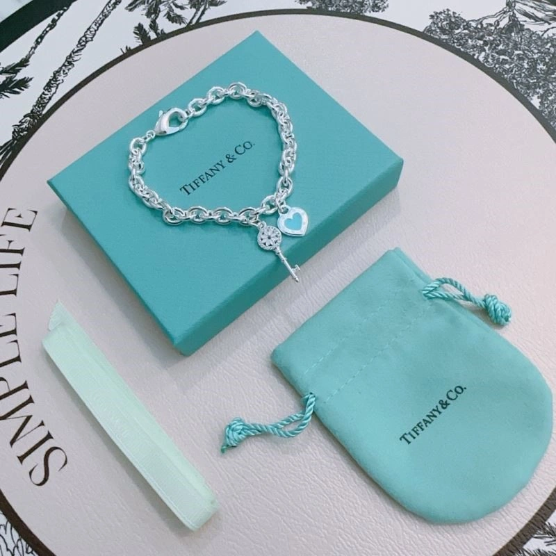 Neat Tiffany Bracelets 252875