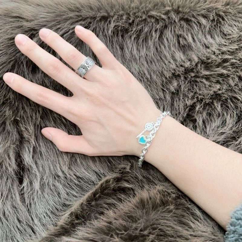 Neat Tiffany Bracelets 252875