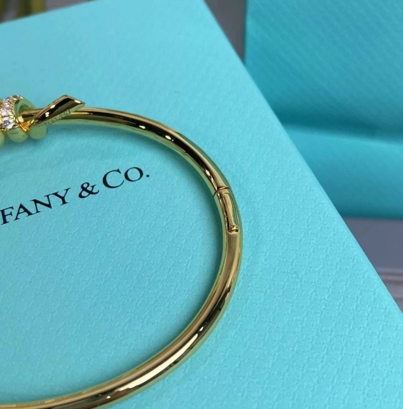Practical Tiffany Bracelets 252809