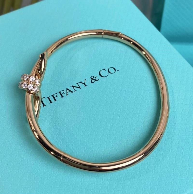 Timeless Tiffany Bracelets 252810