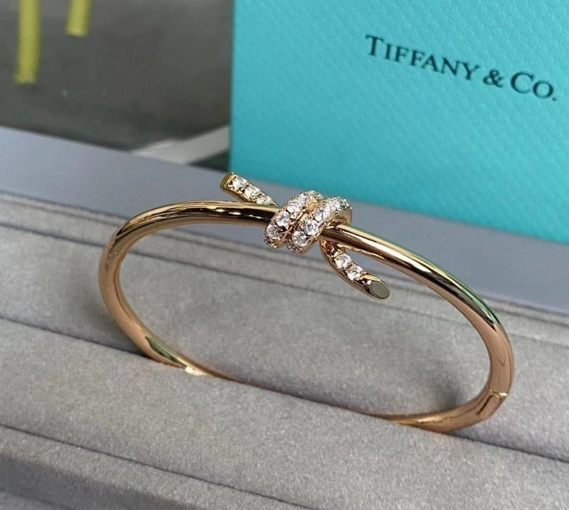 Timeless Tiffany Bracelets 252810
